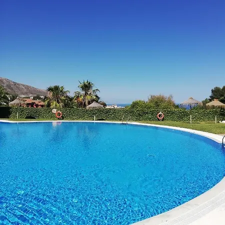 Benalmarina Sea View Бенальмадена